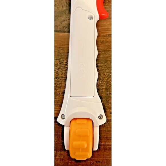 Bop It! Handheld Electronic Game 2017 Edition Tested Works Great - Picture 5 of 6